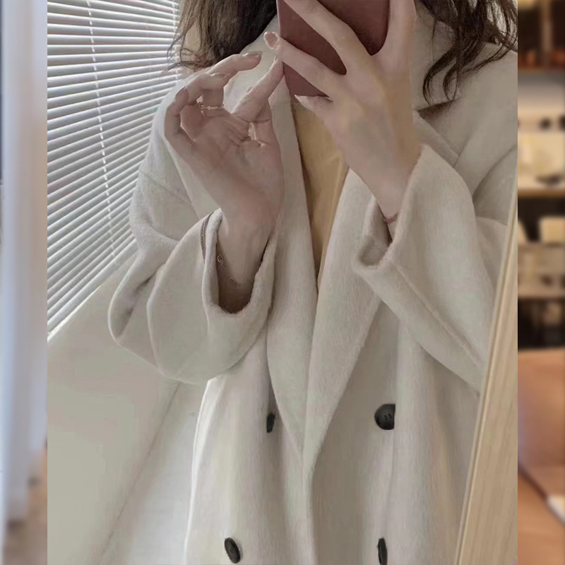 modern women’s wardrobe essentials featuring inclusive fashion and timeless style